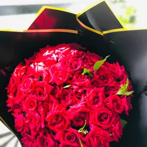 Pakistani 50 Rose Bouquet
