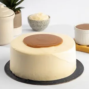 Salted Caramel Cake | Delizia