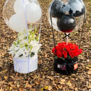 Floral balloon basket